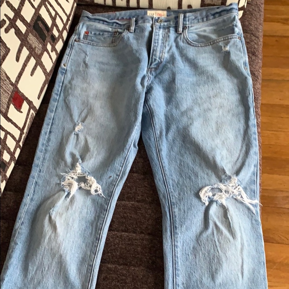 Men’s Gap Rip jeans 32 x 30 slim.